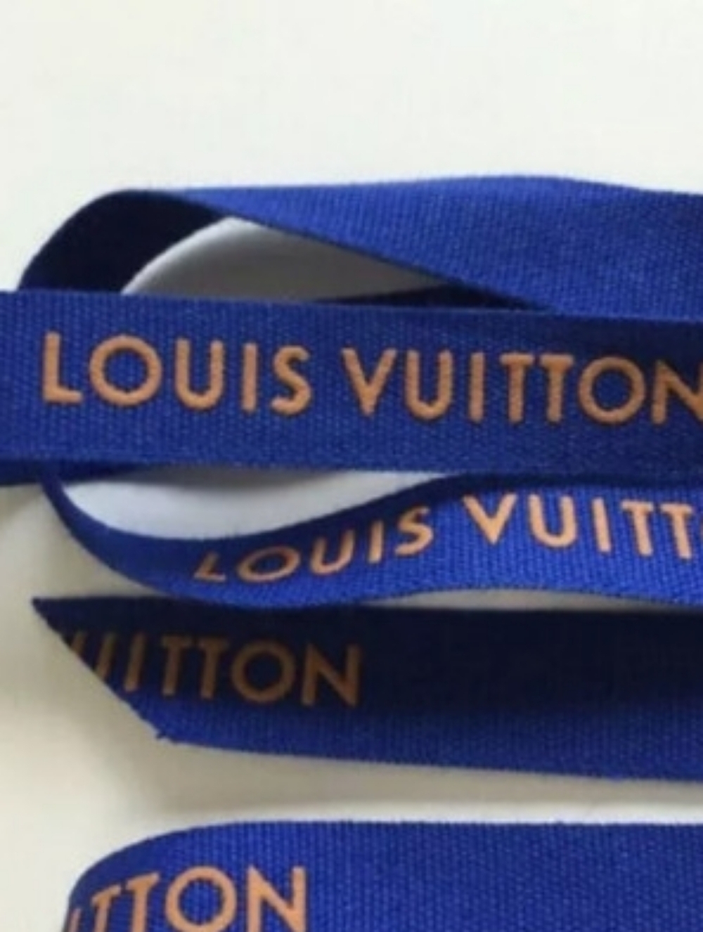 Louis Vuitton Ribbon Only - Picture 3 of 9